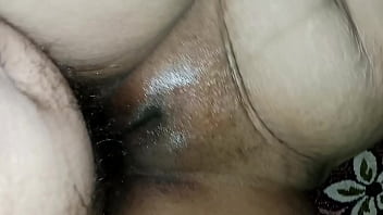 Desi housewife gets her plump ass pounded by a local stud in her shabby hut, loud Hindi moans