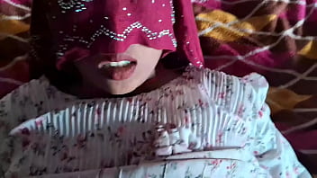 Desi Bhabhi’s Morning Ride on Devar in Village Honeymoon Sex, Real Desi Chudai Video
