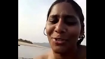 Wet and Wild: Tamil Lovers Feast on Pussy in the Backwaters