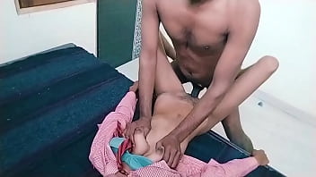 Desi Village College Girl’s Wild OYO Sex Tape Leaks and Goes Viral in Hindi MMS Scandal