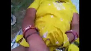 Naughty Bhabhi Caught Cheating, Getting Her Pussy Pounded in the Field by Devar