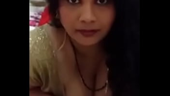 Thirsty for Bhabhi’s Juices