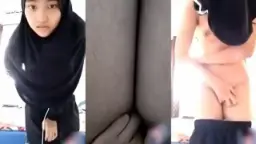 VCS Aisyah, Gadis Berhijab Hitam yang Menggoda