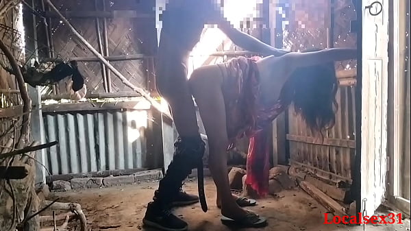 Red Saree Wife Gives Outdoor Blowjob (Official Video by Localsex31)