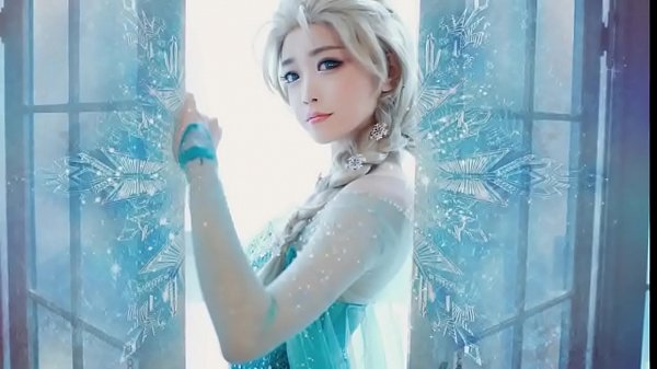 Elsa the Asian Teen Snow Queen Gets Wild