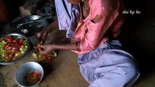Cooking Up a Feast: My Horny Housewife’s Steamy Kitchen Fuck