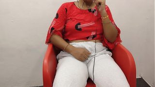 Tamil babe gets nasty on cam