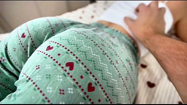 Stepbrother’s hands explore stepsister’s body in a steamy, sensual massage session.