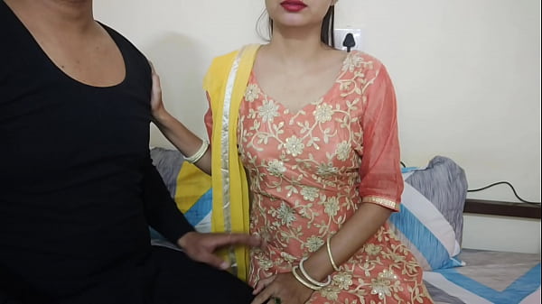 Sister confesses she loves her brother’s huge cock in steamy Hindi audio