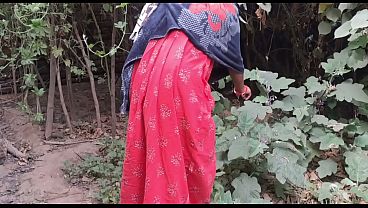 Desi village bhabhi with wild, untamed allure