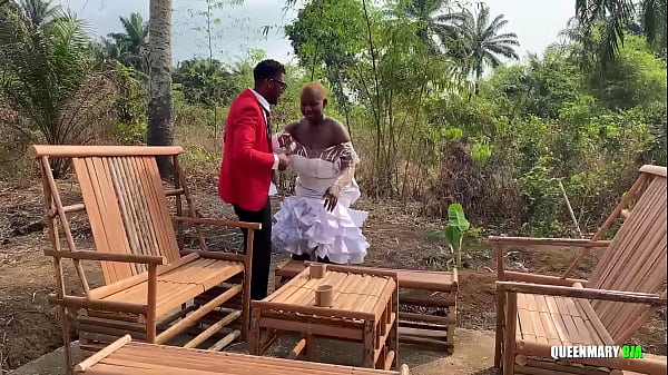 One final fling with my ex before she walks down the aisle – a steamy outdoor encounter