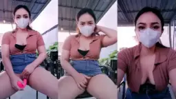 Getaran Sensual Ravicha di Ruang Publik