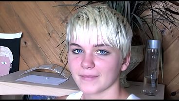 Blonde bombshell deepthroating a massive, throbbing shaft