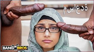 Mia Khalifa’s Epic Monster Cock Threesome: Taking Two Massive Black Dicks