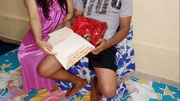 Seductive Indian Stepmother’s Birthday Delight: A Spicy Cake Box Surprise with Sultry Hindi Whispers
