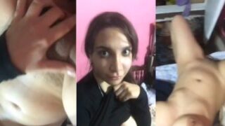 Sensual Indian beauty reveals her alluring curves