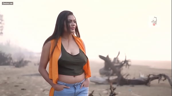 Sultry Desi Beauty in a Sensual Photoshoot