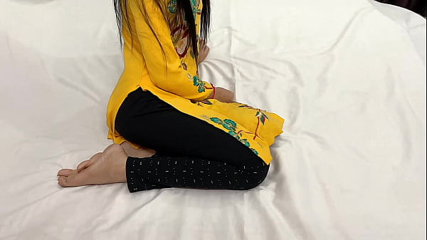Pounding my voluptuous Punjabi aunt’s ample backside