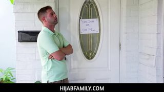 Arab Anal Angel’s Curves Unleashed