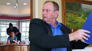 AJ Applegate’s Curves Command a Powerful Encounter