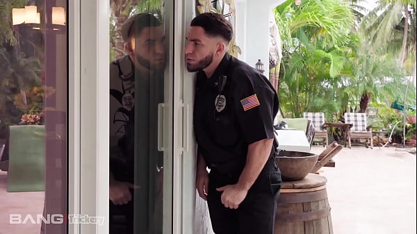 Trickery: Anna Chambers Gets Fucked Rough And Raw By A Man Posing As A Cop