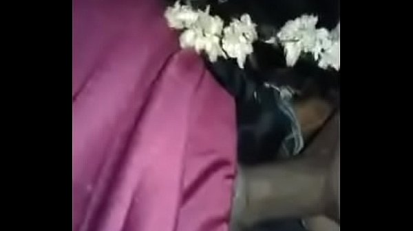 Sultry Indian Beauty’s Silken Oral Pleasure