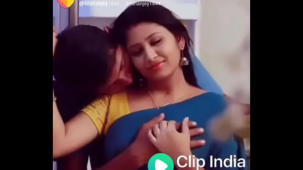 Sultry Tamil Lovers’ Sensual Seduction