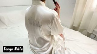 Sultry Arab Bride Tempts Her Stepfather with Her Voluptuous Curves