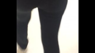 Curvaceous Latina in Tight Leggings