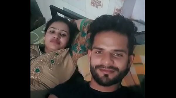 Desi beauty gets wild in private Hindi encounter