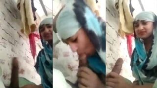 18-year-old teen girl sucks cock in hot Indian teen porn