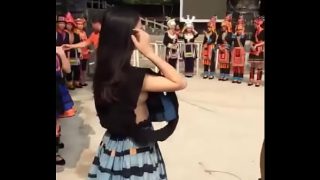 Peeping on a Chinese girl’s accidental nip slip