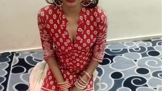 Desi Indian village bhabhi ki gaand marwai jab usne khula parlour officer ko rishwat nahi di, xxx HD Hindi audio mein