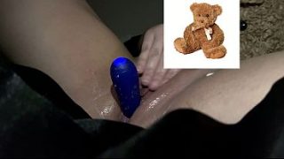 My horny teen Arab slut plays with her vibrator and gets my thick cum dripping all over her thick, curvy body—amateur Arabian snow bunny in Beverly Hills, Los Angeles, USA.