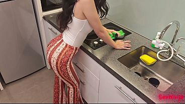 True Amateur Cleaner Gets Filled Deep – Sloppy Load Spilled Inside