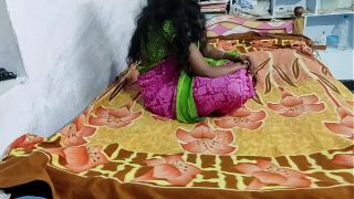 Youranitha – fresh footage of my Desi hot wife getting a homemade massage with a veggie sliding deep inside her wet pussy