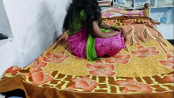 Youranitha – fresh footage of my Desi hot wife getting a homemade massage with a veggie sliding deep inside her wet pussy