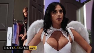 Hot and Nasty – Ariella Ferrera & Isis Love – MILF Witches Part 1 – Brazzers