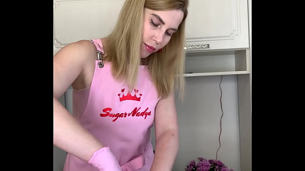Russian sexy milf giving a hot wax job to a thick, hairy cock