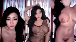 Goyang bugil montok, toket bulat besar bikin ngiler.