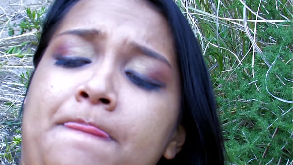 Amateur whore gets railed in the open air